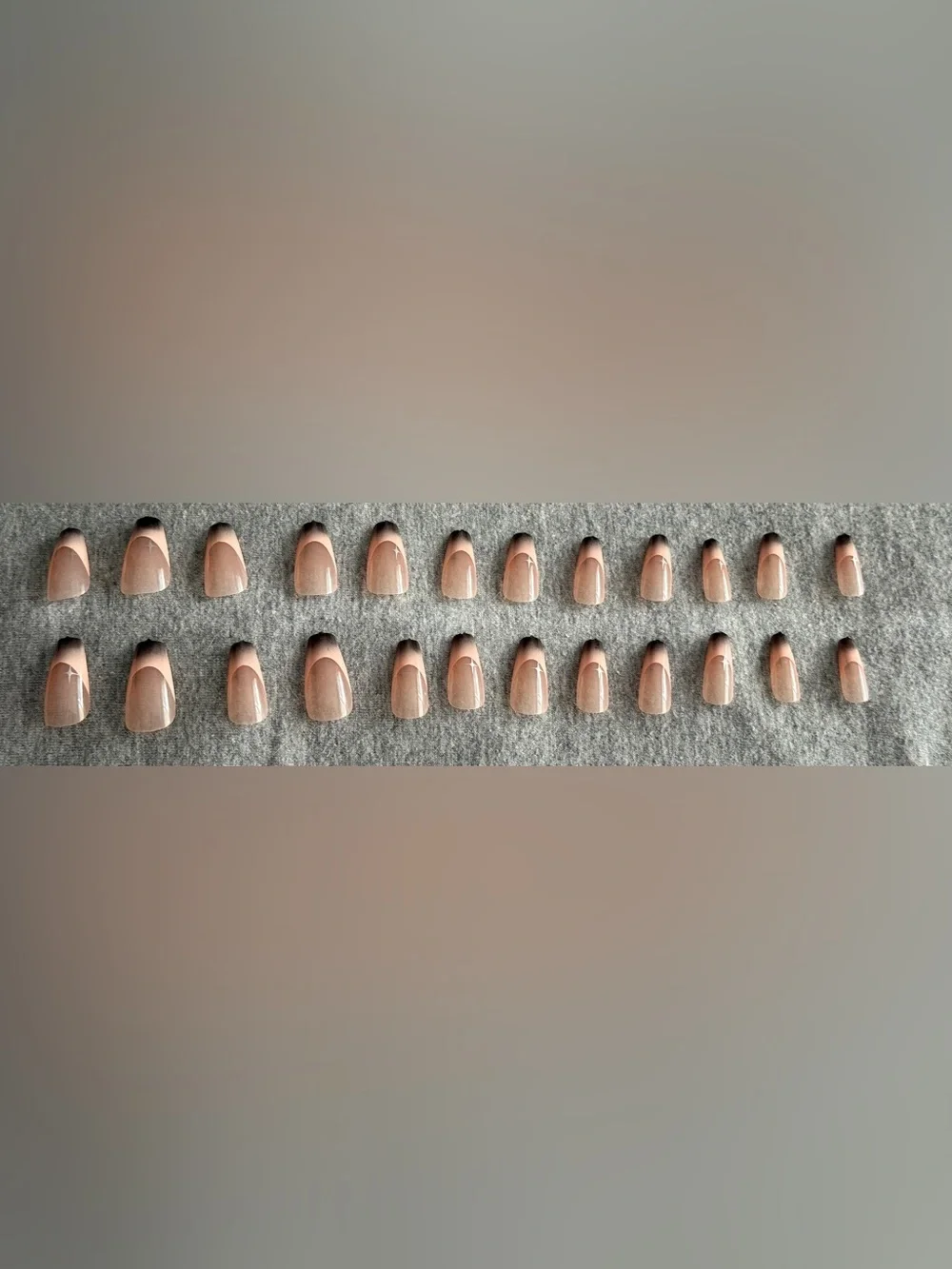 Neutral Ombre Press-On Nail Set — Nude to Black